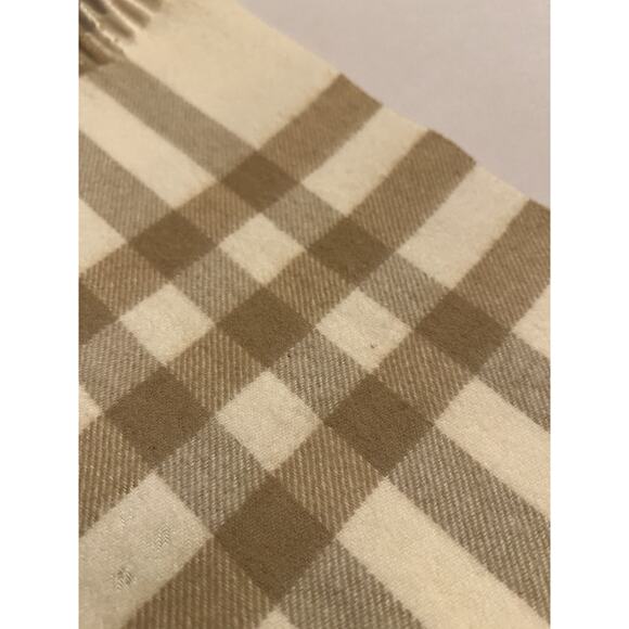 Burberry Classic Check Cashmere Scarf - Picture 8 of 8
